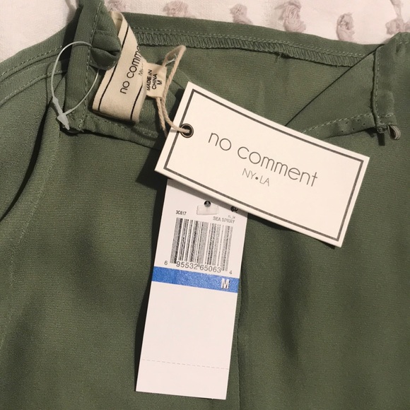 NWT cold shoulder hunter green tank - Picture 5 of 6